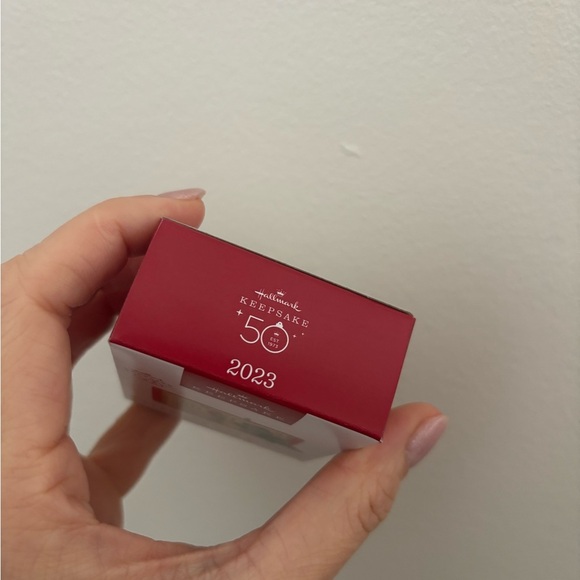 Hallmark Keepsake Ornament 50th Anniversary Limited Edition - Picture 3 of 3